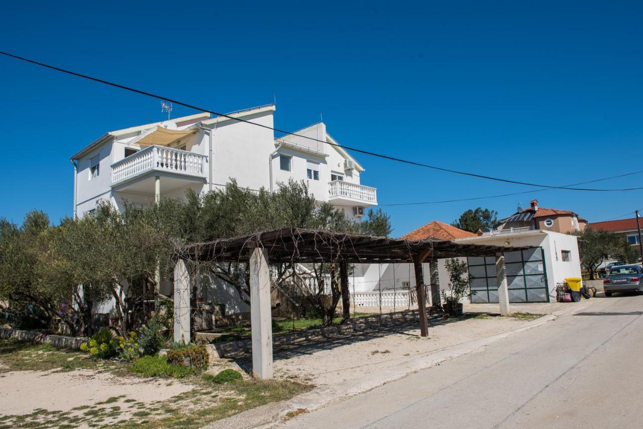 Apartmani Fila Врси Екстериор снимка