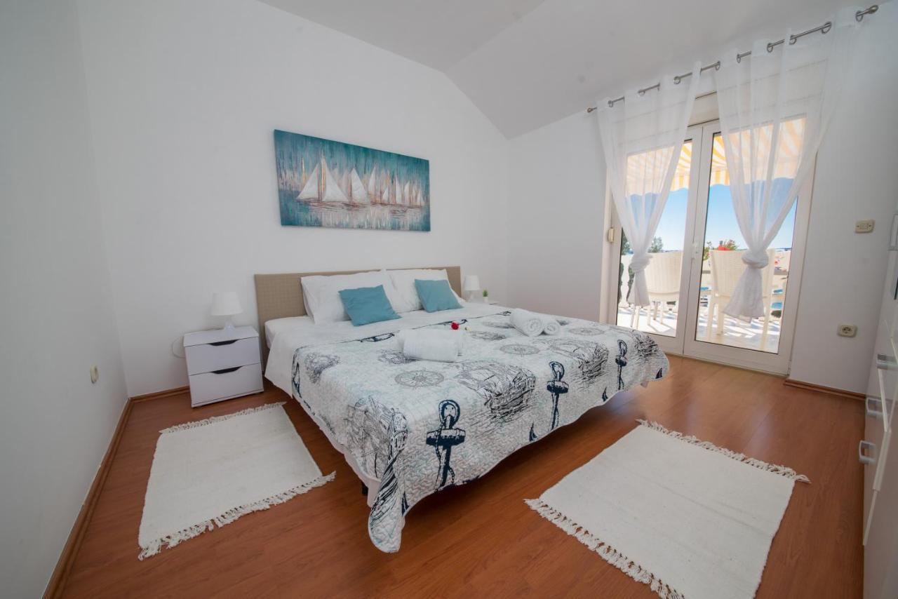 Apartmani Fila Врси Екстериор снимка