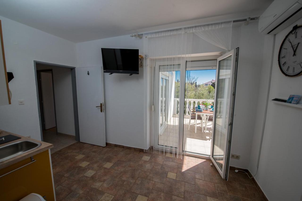 Apartmani Fila Врси Екстериор снимка